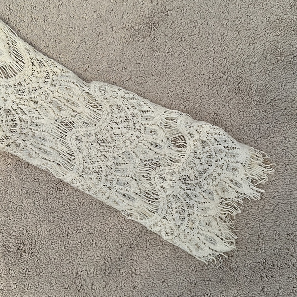 Lace blouse - Picture 6 of 6